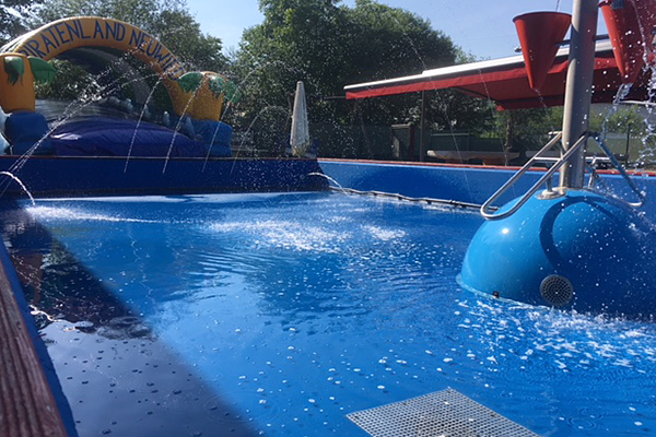 Der Wasserpark mit diversen Wasserspielen im Piratenland Neuwied